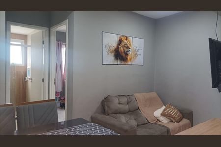 Sala de apartamento para alugar com 2 quartos, 40m² em Vila Tolstoi, São Paulo