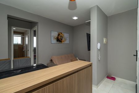 Sala de apartamento para alugar com 2 quartos, 40m² em Vila Tolstoi, São Paulo