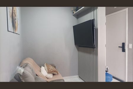 Sala de apartamento para alugar com 2 quartos, 40m² em Vila Tolstoi, São Paulo
