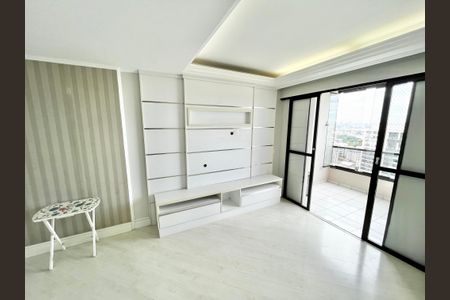 Apartamento para alugar com 81m², 3 quartos e 2 vagas Apartamento para alugar com 81m², 3 quartos e 2 vagasSala