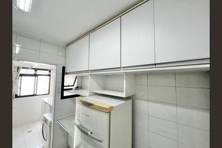 Apartamento para alugar com 81m², 3 quartos e 2 vagas Apartamento para alugar com 81m², 3 quartos e 2 vagasCozinha