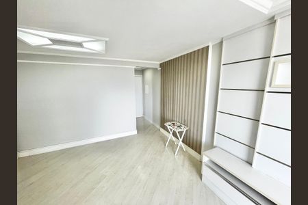 Apartamento para alugar com 81m², 3 quartos e 2 vagas Apartamento para alugar com 81m², 3 quartos e 2 vagasSala