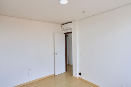 Apartamento para alugar com 90m², 3 quartos e 2 vagasQuarto