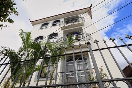 Apartamento para alugar com 90m², 3 quartos e 2 vagasFachada