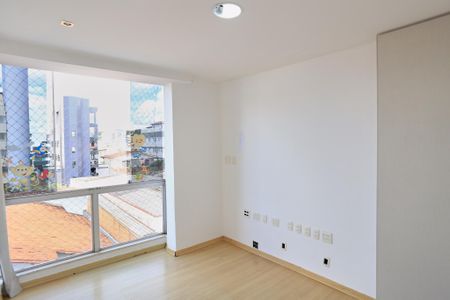 Apartamento para alugar com 90m², 3 quartos e 2 vagasQuarto