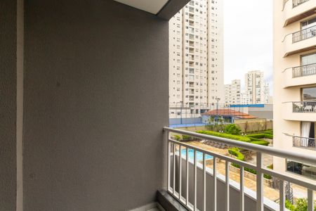 Apartamento à venda com 43m², 2 quartos e sem vaga Apartamento à venda com 43m², 2 quartos e sem vagaVaranda da Sala