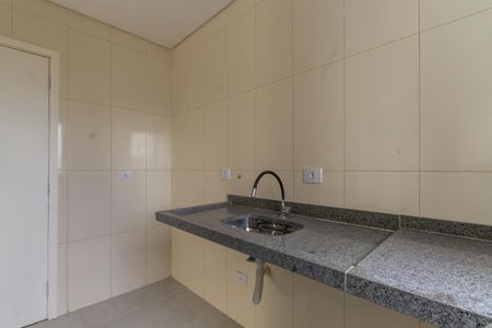 Apartamento à venda com 43m², 2 quartos e sem vaga Apartamento à venda com 43m², 2 quartos e sem vagaCozinha e Área de Serviço