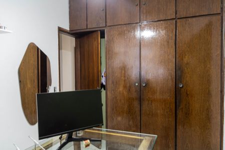 Casa à venda com 156m², 3 quartos e 2 vagasQuarto 2