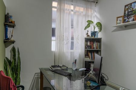 Casa à venda com 156m², 3 quartos e 2 vagasQuarto 2