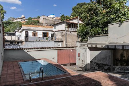 Casa à venda com 156m², 3 quartos e 2 vagasPiscina