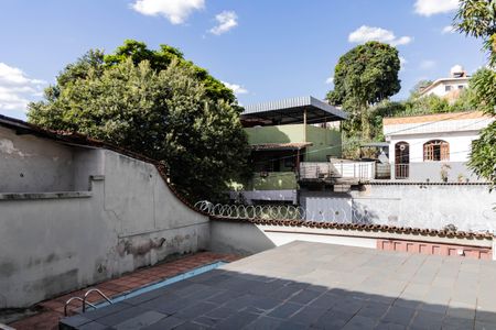 Casa à venda com 156m², 3 quartos e 2 vagasÁrea externa