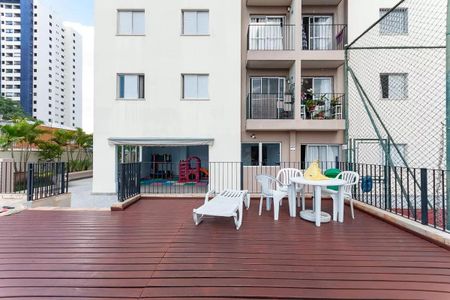 Apartamento à venda com 63m², 2 quartos e 1 vagaÁrea comum