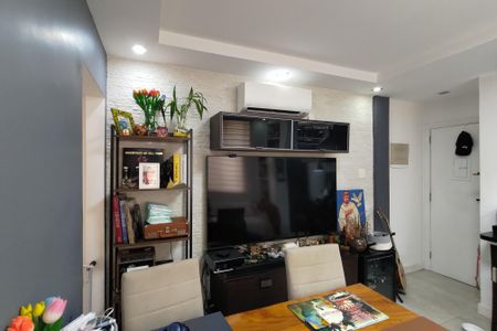 Sala de apartamento à venda com 2 quartos, 61m² em Leblon, Rio de Janeiro