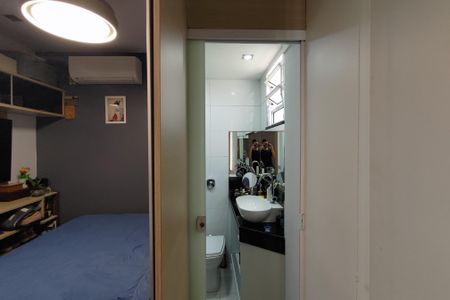 Apartamento à venda com 61m², 2 quartos e sem vaga Apartamento à venda com 61m², 2 quartos e sem vagaBanheiro da Suíte
