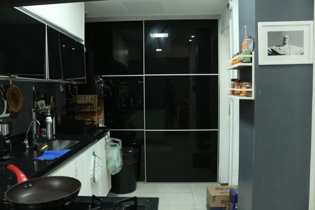 Apartamento à venda com 61m², 2 quartos e sem vagaCozinha