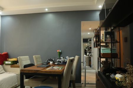 Sala de apartamento à venda com 2 quartos, 61m² em Leblon, Rio de Janeiro