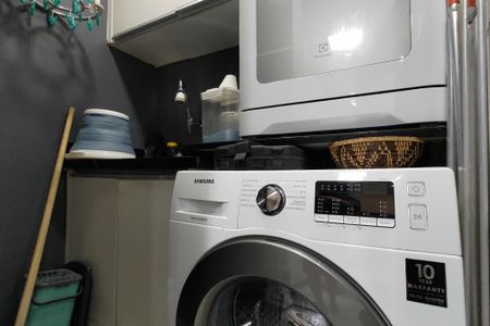 Apartamento à venda com 61m², 2 quartos e sem vaga Apartamento à venda com 61m², 2 quartos e sem vagaÁrea de Serviço