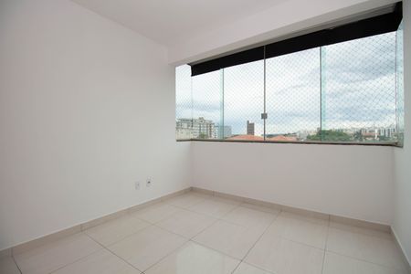 Quarto 2 de apartamento para alugar com 2 quartos, 46m² em Setor Habitacional Vicente Pires, Brasília