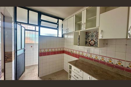 Apartamento à venda com 92m², 3 quartos e 1 vagaCozinha 