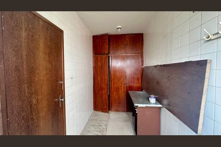 Apartamento à venda com 92m², 3 quartos e 1 vagaÁrea de serviço 