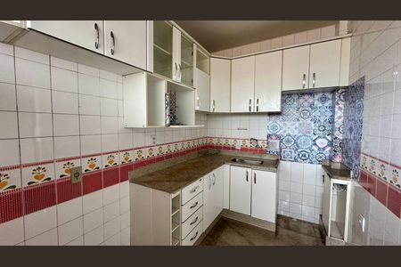 Apartamento à venda com 92m², 3 quartos e 1 vagaCozinha 