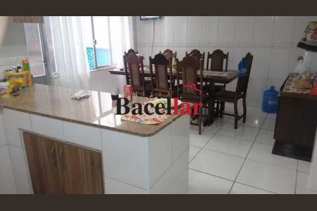 Casa à venda com 3 quartos, 152m² em Grajaú, Rio de Janeiro