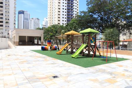 Apartamento para alugar com 100m², 3 quartos e 1 vagaÁrea comum