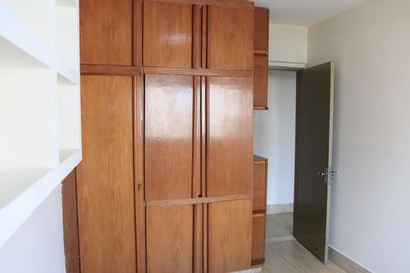 Apartamento para alugar com 100m², 3 quartos e 1 vagaQuarto 01