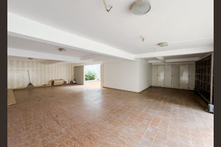 Casa à venda com 350m², 4 quartos e 8 vagasGaragem