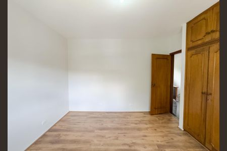 Casa à venda com 350m², 4 quartos e 8 vagasQuarto 3