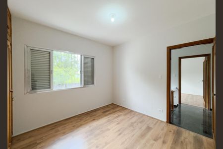 Casa à venda com 350m², 4 quartos e 8 vagasQuarto 2