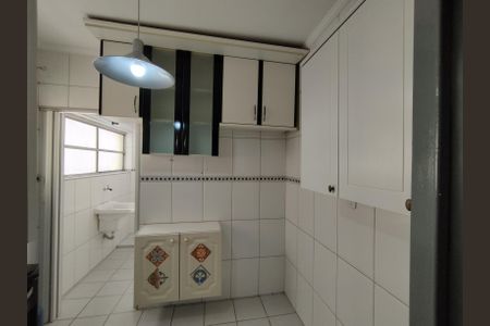 Apartamento para alugar com 76m², 1 quarto e sem vagaCozinha - Armários