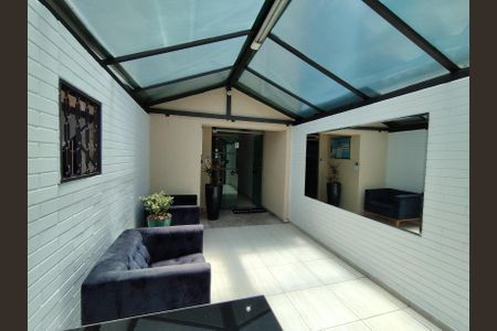 Hall de entrada de apartamento à venda com 1 quarto, 76m² em Vila Gumercindo, São Paulo