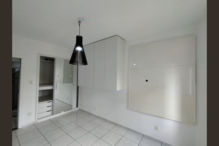 Apartamento para alugar com 76m², 1 quarto e sem vagaQuarto 