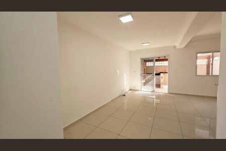 Casa de condomínio à venda com 105m², 3 quartos e 2 vagas