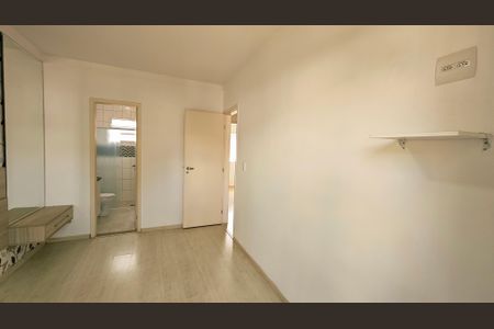 Casa de condomínio à venda com 105m², 3 quartos e 2 vagas