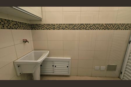 Casa de condomínio à venda com 105m², 3 quartos e 2 vagas