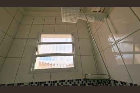 Casa de condomínio à venda com 105m², 3 quartos e 2 vagas