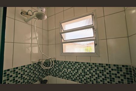 Casa de condomínio à venda com 105m², 3 quartos e 2 vagas