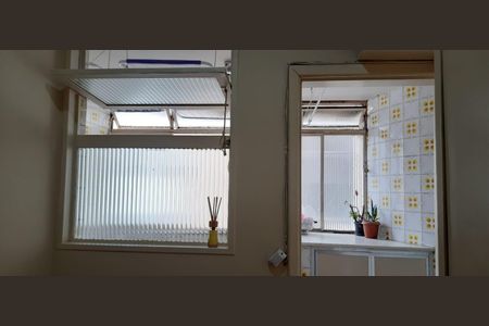 Apartamento à venda com 91m², 3 quartos e 1 vaga Apartamento à venda com 91m², 3 quartos e 1 vagaÁrea de serviço