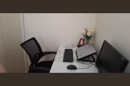 Quarto de apartamento à venda com 3 quartos, 91m² em Calafate, Belo Horizonte