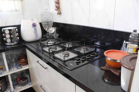 Apartamento à venda com 65m², 2 quartos e 1 vagaCozinha