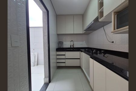 Apartamento à venda com 67m², 2 quartos e 1 vagaCozinha