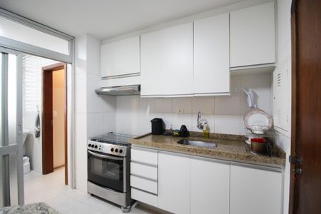 Apartamento para alugar com 80m², 2 quartos e 1 vagaCozinha