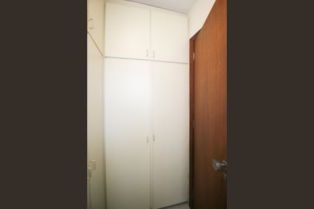 Apartamento para alugar com 80m², 2 quartos e 1 vagaQuarto de Serviço
