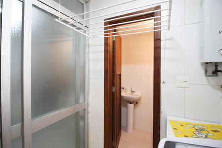 Apartamento para alugar com 80m², 2 quartos e 1 vagaÁrea de Serviço