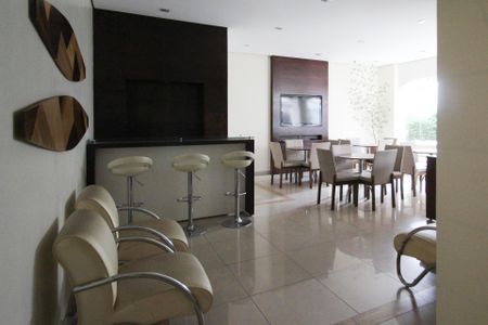 Apartamento para alugar com 80m², 2 quartos e 1 vagaÁrea comum - Salão de festas