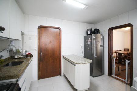 Apartamento para alugar com 80m², 2 quartos e 1 vagaCozinha