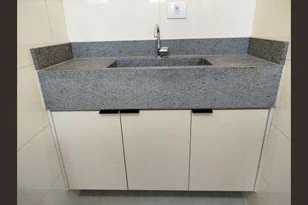 Banheiro de apartamento à venda com 1 quarto, 31m² em Tatuapé, São Paulo