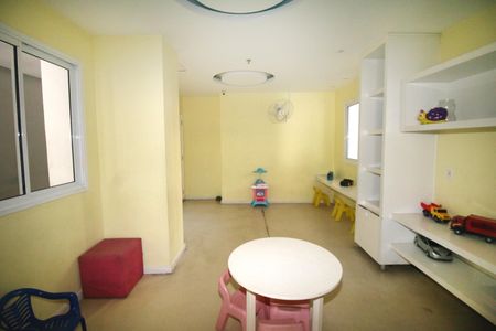 Apartamento para alugar com 45m², 2 quartos e 1 vagaÁrea comum - Brinquedoteca
